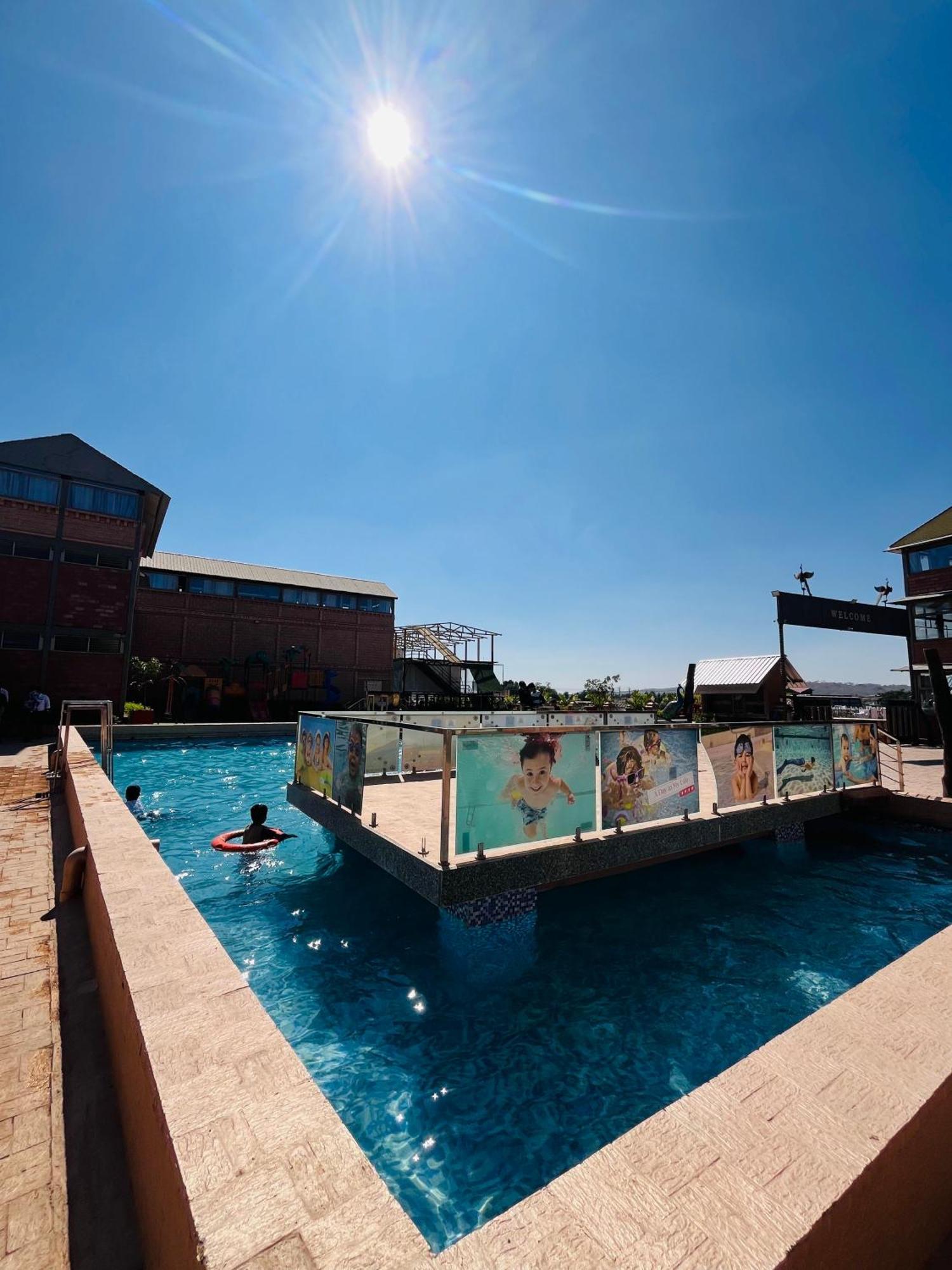 Shri Shiv Villa Resort By Bd Hospitality ชาซันเกอร์ ภายนอก รูปภาพ